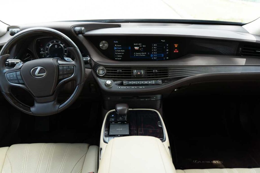 Lexus LS500 Interior.