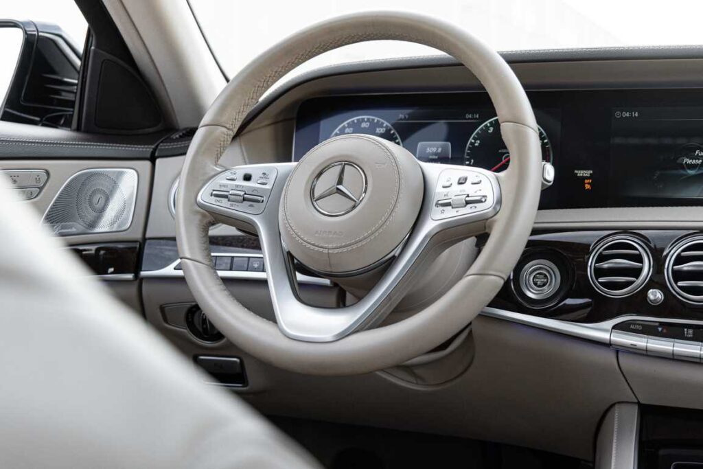 Mercedes-Benz S450 Interior.