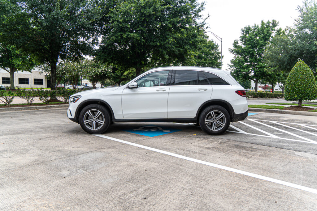 2020 Mercedes-Benz GLC-Class Stylish Exterior Design